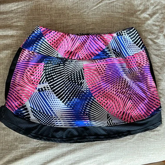 Tail Skort - Picture 3 of 3